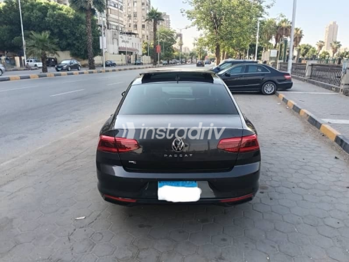 Volkswagen Passat 2021 Black Automatic Used for Sale in Giza - 3