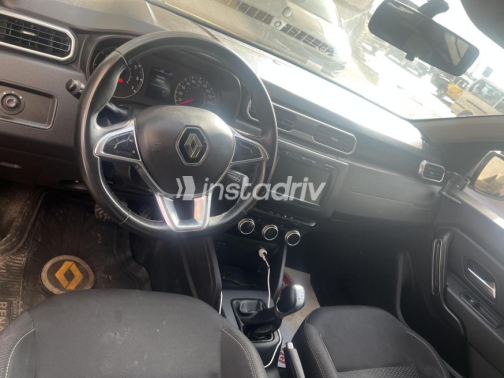 Renault Duster 2021 White Automatic Used for Sale in Greater Cairo ( Cairo + Giza) - 3