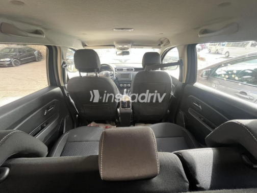 Renault Duster 2021 White Automatic Used for Sale in Greater Cairo ( Cairo + Giza) - 8