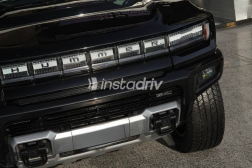 Gmc Hummer EV 2025 Black Automatic Used for Sale in Cairo - 2