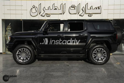 Gmc Hummer EV 2025 Black Automatic Used for Sale in Cairo - 3