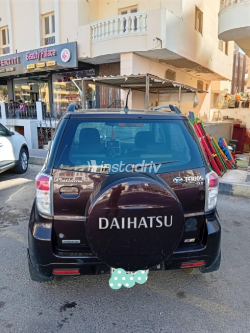 Daihatsu Terios 2015 Burgundy Automatic Used for Sale in Alexandria - 10