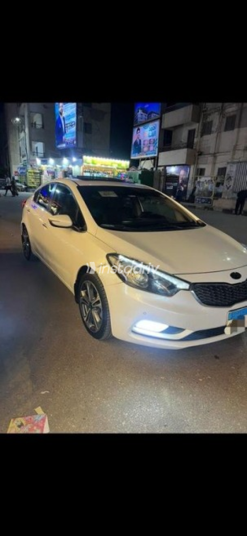 Kia Cerato 2015 White Automatic Used for Sale in 6 October - 4