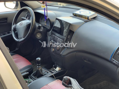 هيونداي I30 2009 فضي يدوي مستعملة للبيع في الدقى - 9