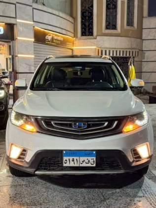 جيلي امجراند X7 2019 أبيض أوتوماتيك مستعملة للبيع في العبور