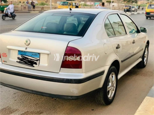 Skoda Octavia A4 2000 Silver Manual Used for Sale in El Mahalla - 7