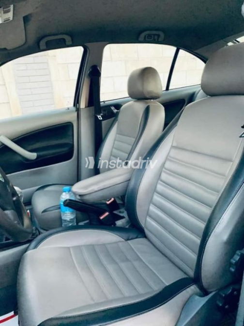 Skoda Octavia A4 2000 Silver Manual Used for Sale in El Mahalla - 10
