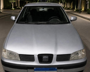 سيات ابيزا 2001 فضي أوتوماتيك مستعملة للبيع في 6 أكتوبر