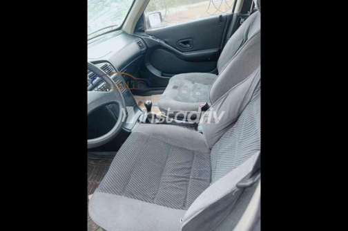 بيجو 405 2002 فضي يدوي مستعملة للبيع في الوراق - 4