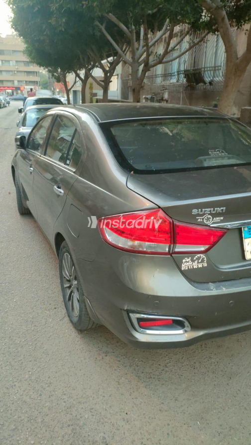 Suzuki Ciaz 2022 Bronze Automatic Used for Sale in Heliopolis - 6