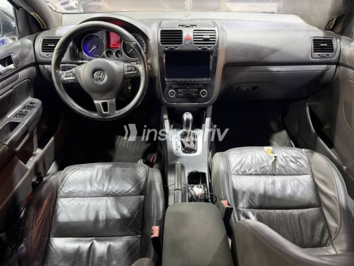 Volkswagen Jetta 2008 Dark Blue Automatic Used for Sale in Nasr city - 9