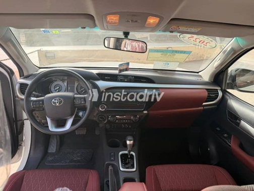 Toyota Hilux 2025 White Automatic New for Sale in Damietta - 5