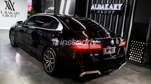 BMW I5 2025 Dark Blue Automatic Used for Sale in Madinaty - 5