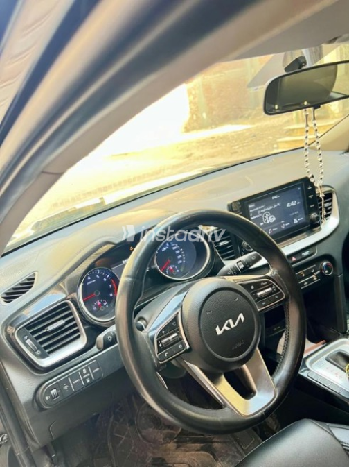 Kia Xceed 2022 Black Automatic Used for Sale in Bilbeis - 5