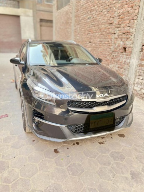 Kia Xceed 2022 Black Automatic Used for Sale in Bilbeis - 8