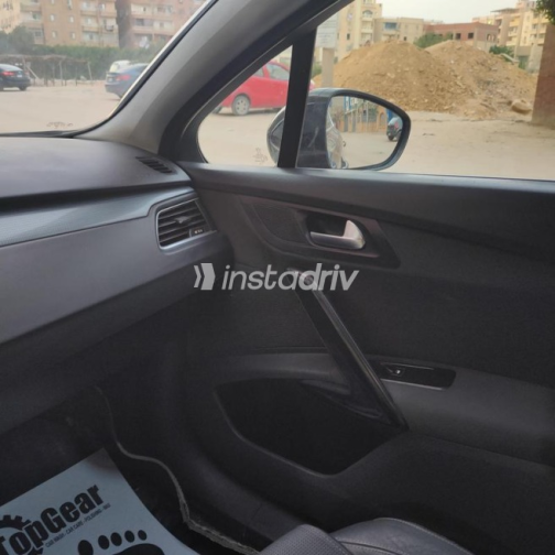 Peugeot 508 2015 Gray Automatic Used for Sale in Giza - 8