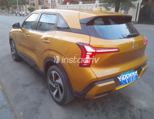 Mitsubishi Outlander 2025 Bronze Automatic Used for Sale in Cairo - 3