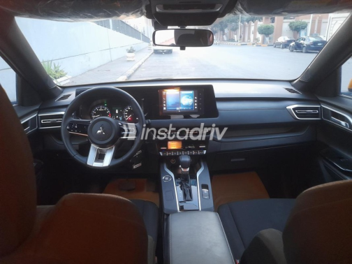 Mitsubishi Outlander 2025 Bronze Automatic Used for Sale in Cairo - 6