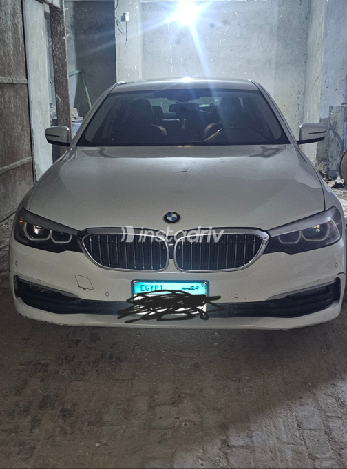 BMW 520 2019 White Automatic Used for Sale in Qalyubia - 1