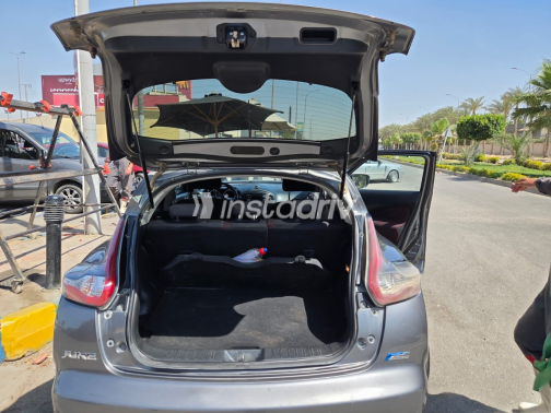 Nissan Juke 2015 Gray Automatic Used for Sale in Giza - 6
