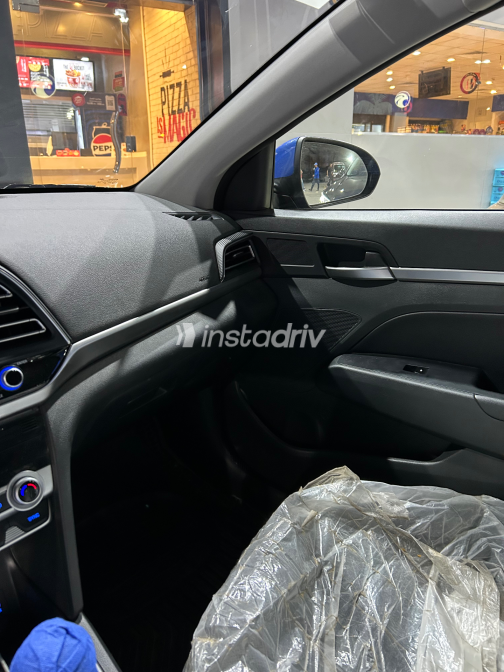 Hyundai Elantra AD 2025 Blue Automatic Used for Sale in Cairo - 3