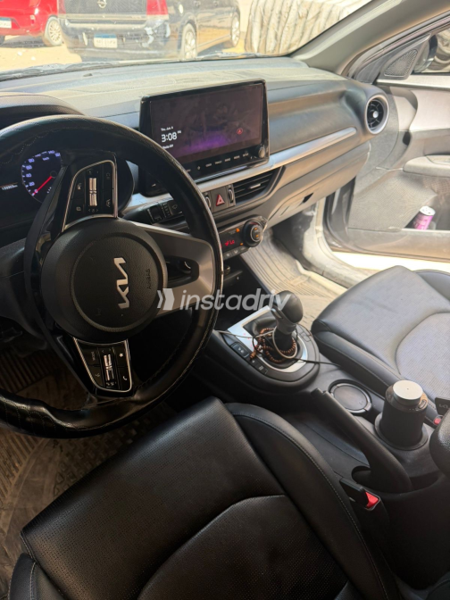 Kia K3 2022 Gray Automatic Used for Sale in Nasr city - 6