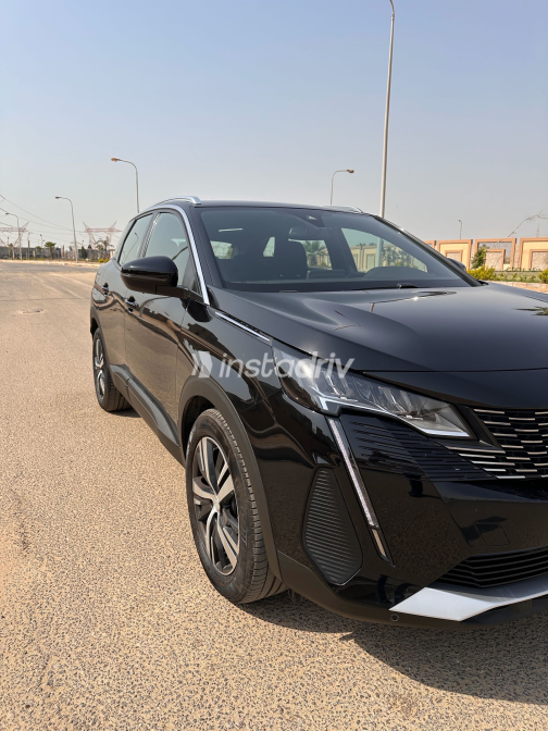 بيجو 3008 2025 أسود أوتوماتيك مستعملة للبيع في الجيزة - 2