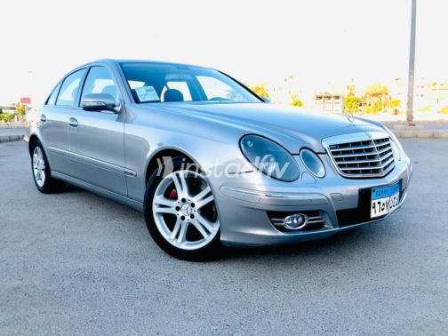 Mercedes E 200 2005 Silver Automatic Used for Sale in Suez  - 6