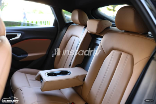 اودي A5 2025 أسود أوتوماتيك جديدة للبيع في شيراتون - 8