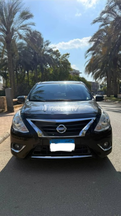 Nissan Sunny 2023 Black Automatic Used for Sale in Cairo - 3