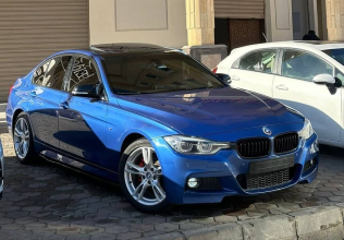 بي ام دبليو 320 2019 أزرق غامق أوتوماتيك مستعملة للبيع في دمياط