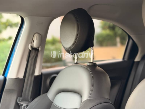 Fiat 500 X 2024 Dark Blue Automatic Used for Sale in Maadi - 9
