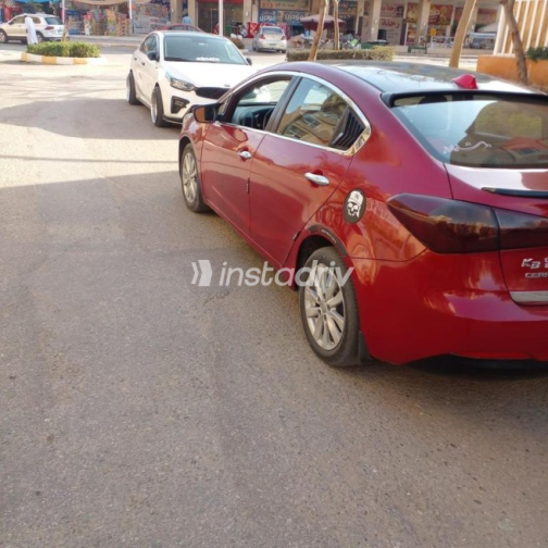 كيا سيراتو 2014 أحمر أوتوماتيك مستعملة للبيع في الجيزة - 1