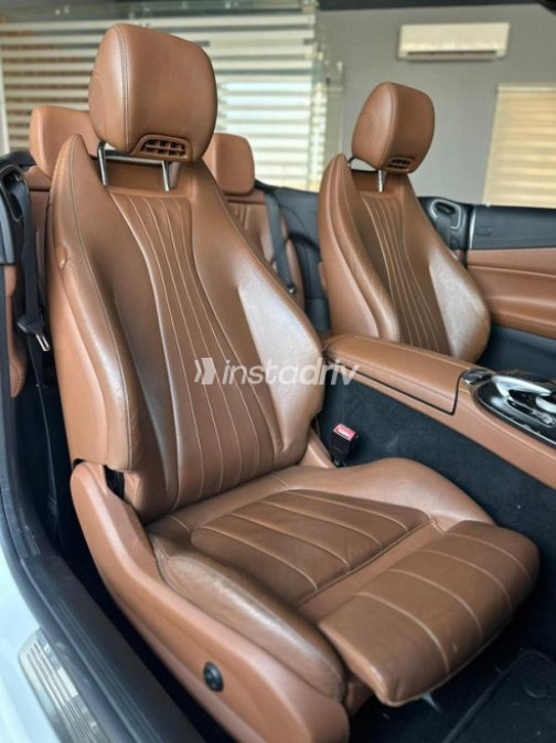 Mercedes E 200 2018 White Automatic Used for Sale in Cairo - 10