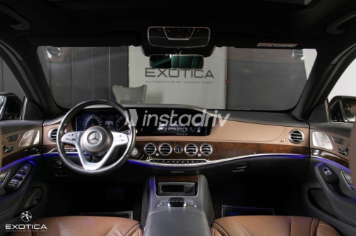 Mercedes S 560 2019 Black Automatic Used for Sale in Cairo - 6