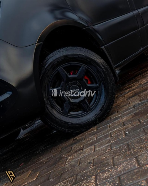 Mercedes Viano 2022 Black Manual Used for Sale in Cairo - 3
