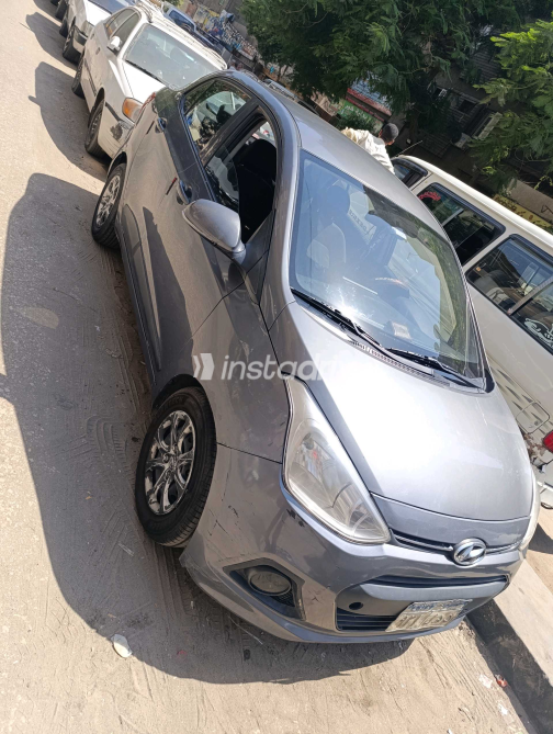 Hyundai I10 2015 Gray Automatic Used for Sale in Maadi - 2