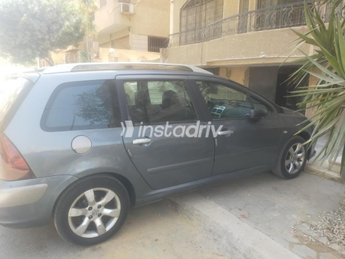 بيجو 207 SW 2007 رمادي غامق أوتوماتيك مستعملة للبيع في 6 أكتوبر - 7