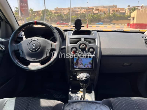 Renault Megane 2006 Silver Automatic Used for Sale in Giza - 2
