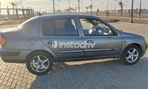 رينو كليو 2003 فضي يدوي مستعملة للبيع في القاهرة الكبرى ( القاهرة - الجيزة) - 6