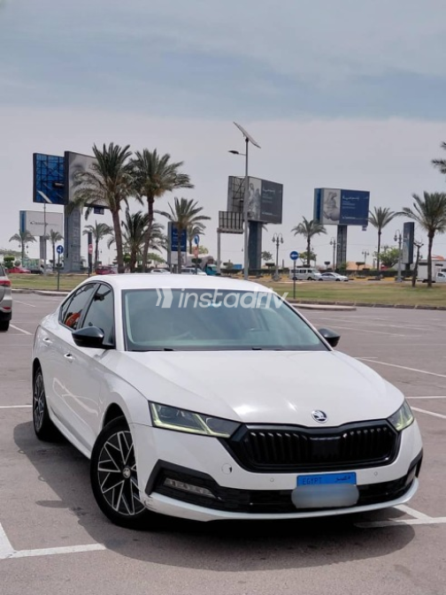 Skoda Octavia 2021 White Automatic Used for Sale in Alexandria - 1