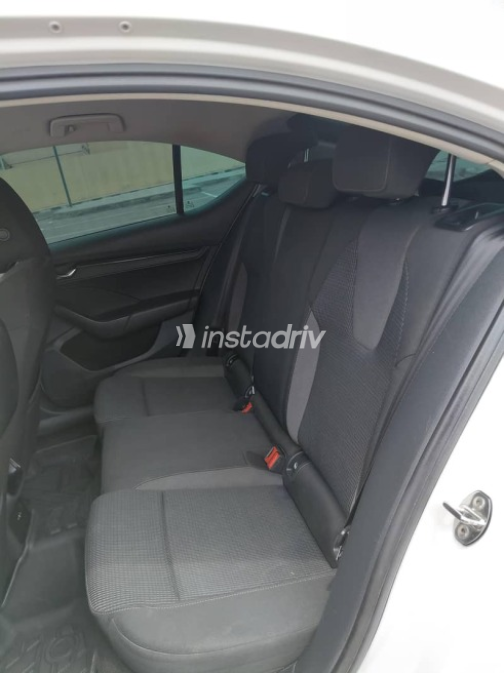 Skoda Octavia 2021 White Automatic Used for Sale in Alexandria - 9
