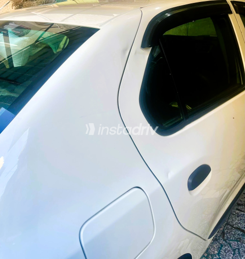 Renault Logan 2020 White Automatic Used for Sale in Dakahlia - 7