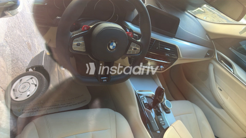 بي ام دبليو 520 2019 أبيض أوتوماتيك مستعملة للبيع في القاهرة - 1