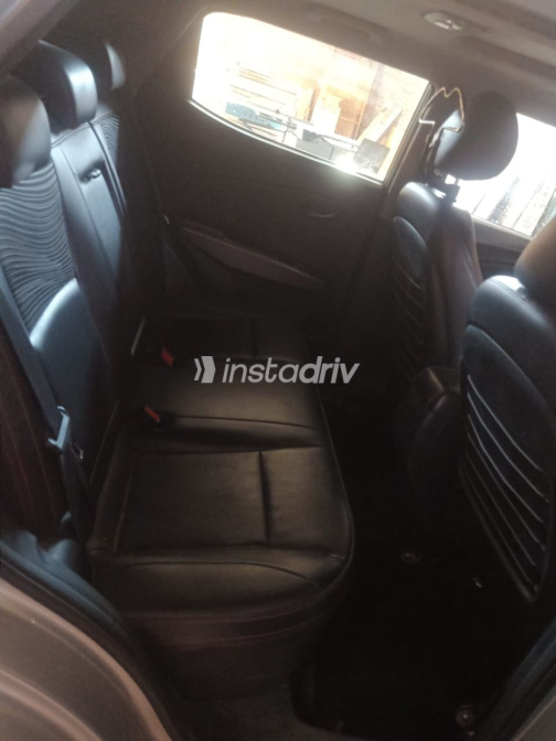 Ssang Yong Tivoli 2019 Silver Automatic Used for Sale in Qalyubia - 5
