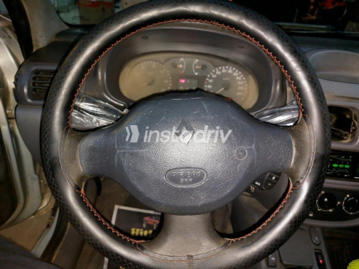 Renault Clio 2001 Silver Manual Used for Sale in Giza - 2