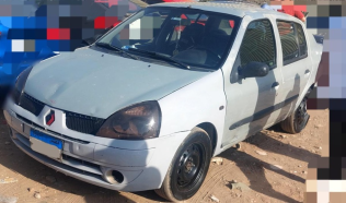 Renault Clio 2001 Silver Manual Used for Sale in Giza