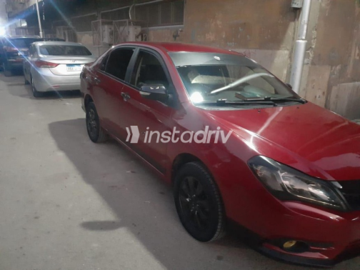 بى واى دى‬ F3 2023 أبيض أوتوماتيك مستعملة للبيع في القاهرة الكبرى ( القاهرة - الجيزة) - 1