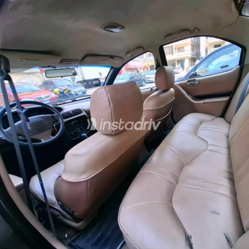 Chrysler Stratus 2000 Brown Automatic Used for Sale in Cairo - 7