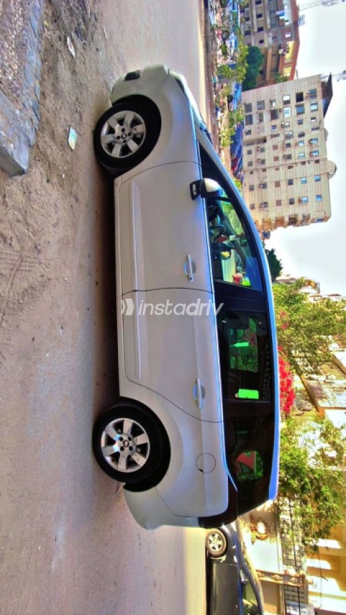 Peugeot 5008 2016 White Automatic Used for Sale in Giza - 2